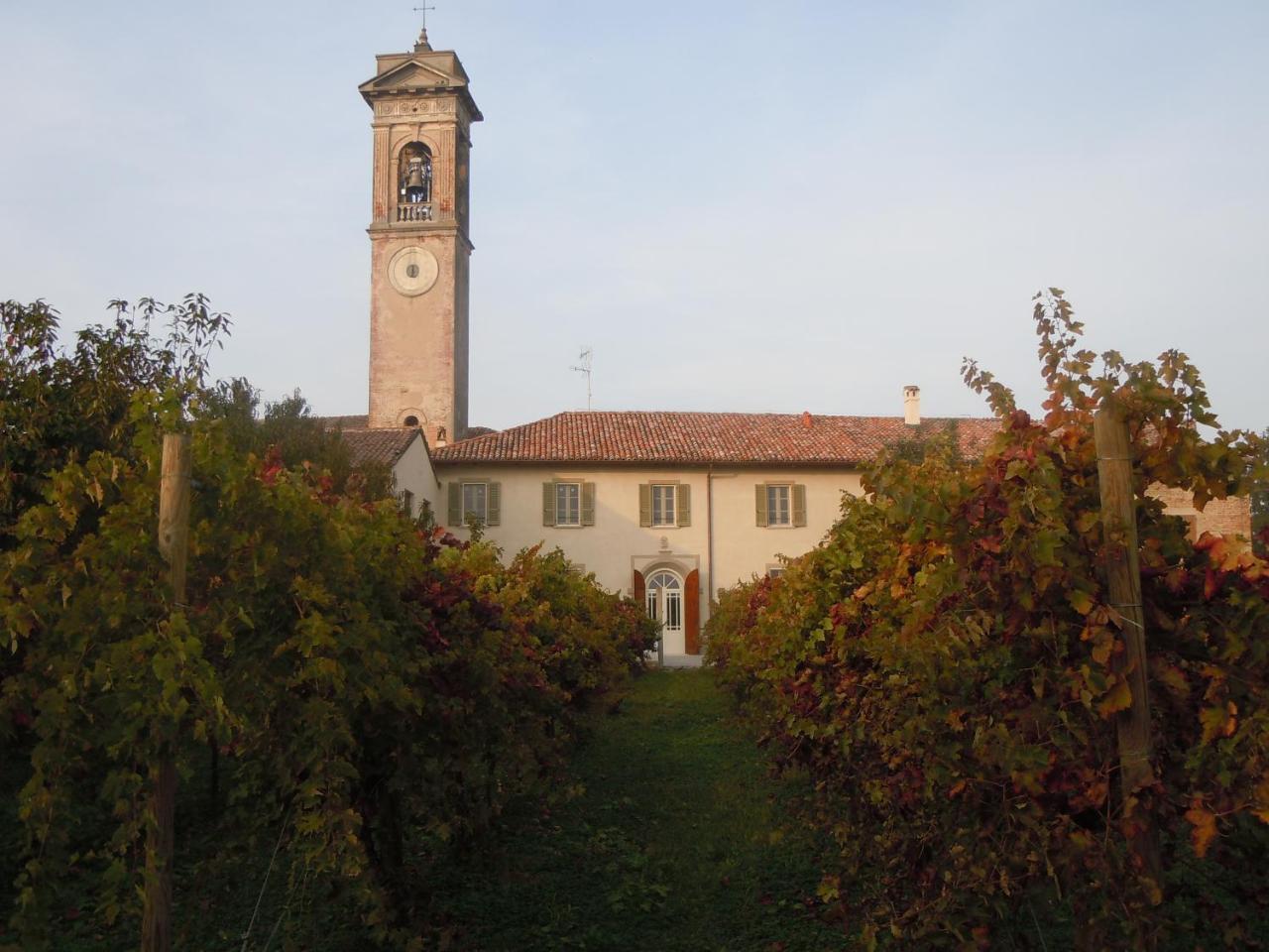 Ostello La Canonica Motta Baluffi Exterior foto